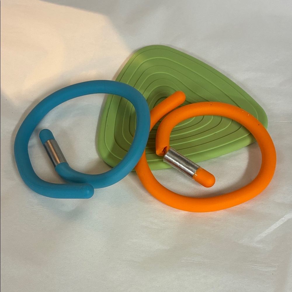 Blue and Orange silicone trivets Green Matt silicone, trivet set of three